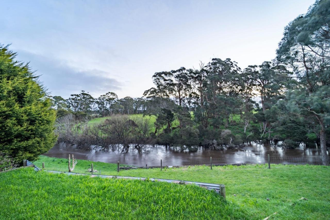 Platypus Waters B&B スミストン エクステリア 写真